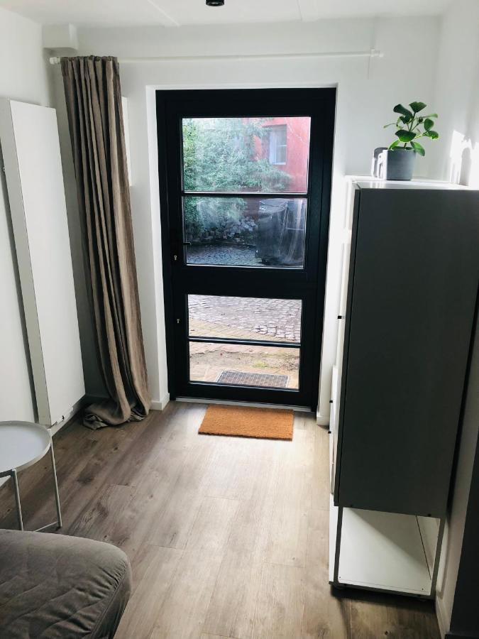 Bezaubernde Gastesuite Mit Terrasse Im Hinterhof Hamburg-Harburg Buitenkant foto